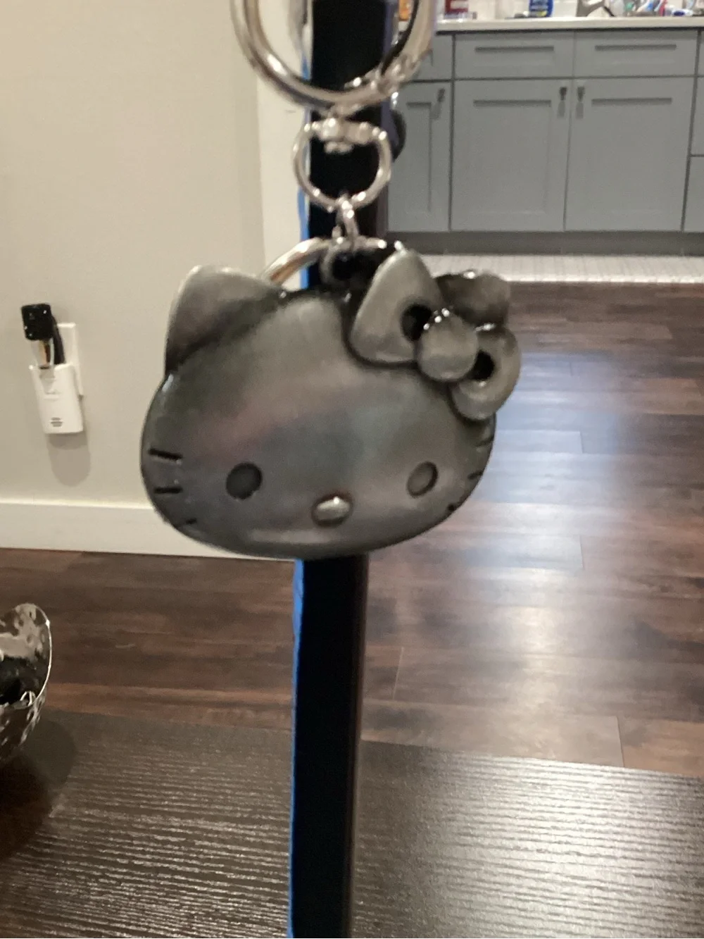 NWOT - Hello Kitty - Gunmetal Keychain - Brand New Never Used! FREE GIFT!!!